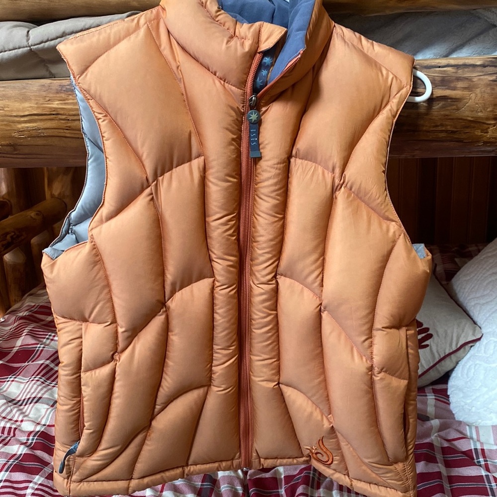 Ski vest orange Isis size 10 worn once